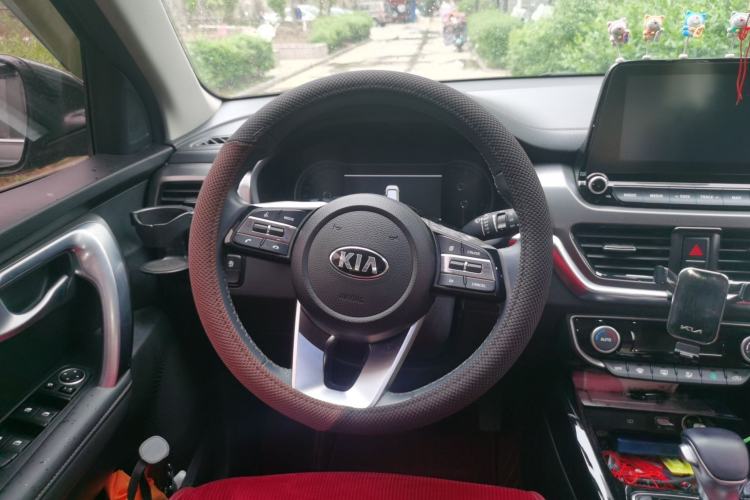 Used Kia Sportage R 2019 2.0L Automatic Smart Luxury Edition Steering Wheel