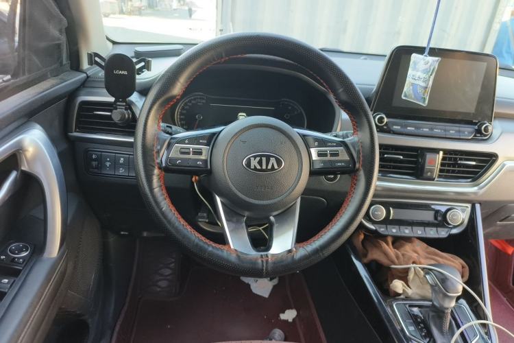 Used Kia Sportage R 2019 2.0L Automatic Smart Luxury Edition Steering Wheel