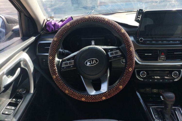 Used Kia Sportage R 2019 2.0L Automatic Smart Luxury Edition Steering Wheel