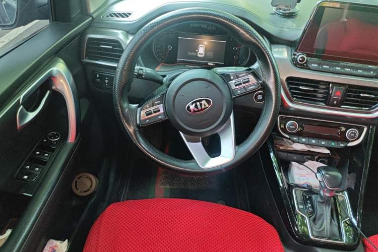 Used Kia Sportage R 2019 2.0L Automatic Smart Luxury Edition Steering Wheel