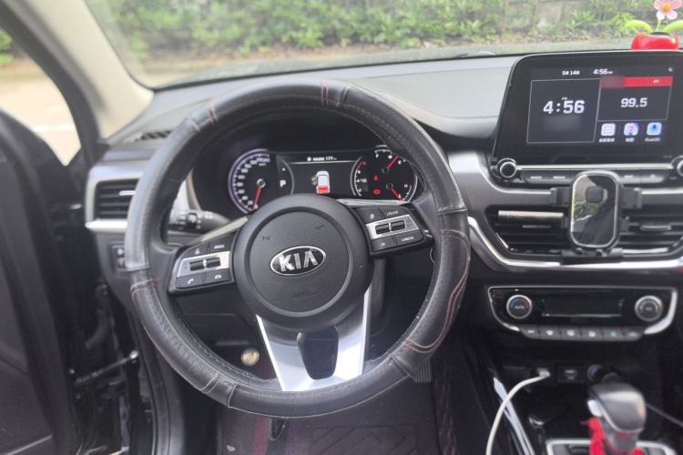 Used Kia Sportage R 2019 2.0L Automatic Smart Luxury Edition Steering Wheel