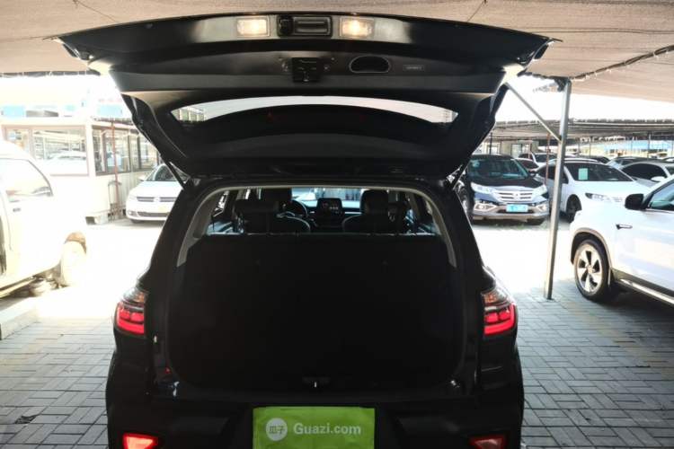 Used Kia Sportage R 2019 2.0L Automatic Smart Luxury Edition Trunk