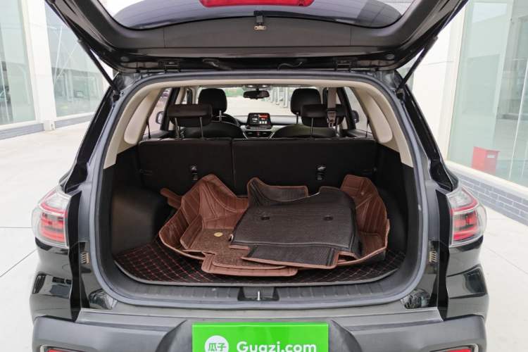 Used Kia Sportage R 2019 2.0L Automatic Smart Luxury Edition Trunk