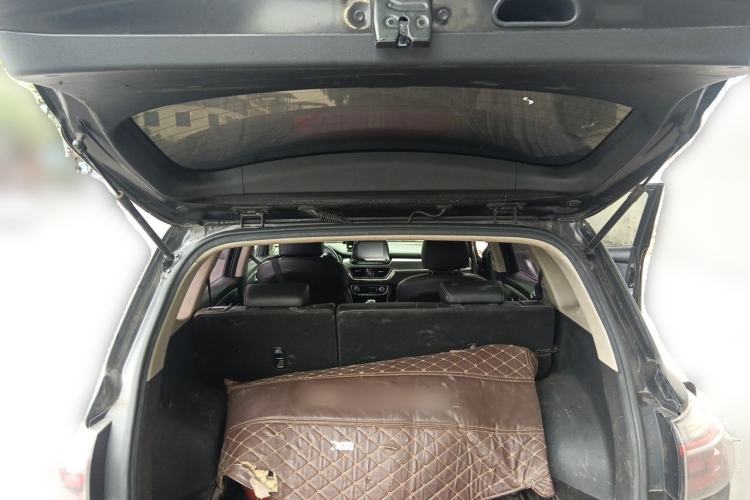 Used Kia Sportage R 2019 2.0L Automatic Smart Luxury Edition Trunk
