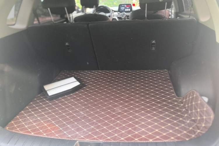 Used Kia Sportage R 2019 2.0L Automatic Smart Luxury Edition Trunk
