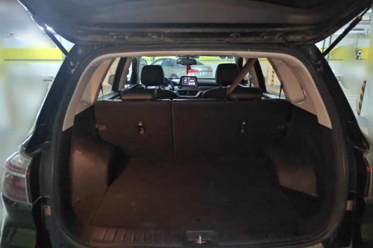 Used Kia Sportage R 2019 2.0L Automatic Smart Luxury Edition Trunk