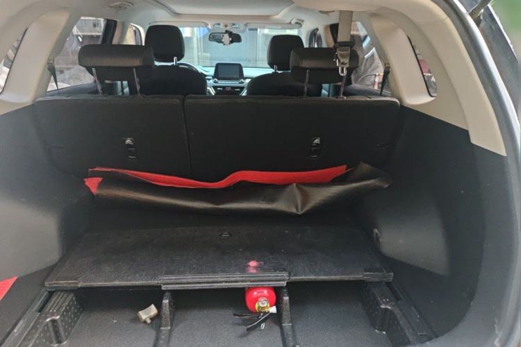Used Kia Sportage R 2019 2.0L Automatic Smart Luxury Edition Trunk