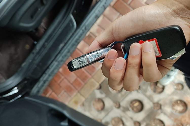 Used Kia Sportage R 2019 2.0L Automatic Smart Luxury Edition Vehicle Key