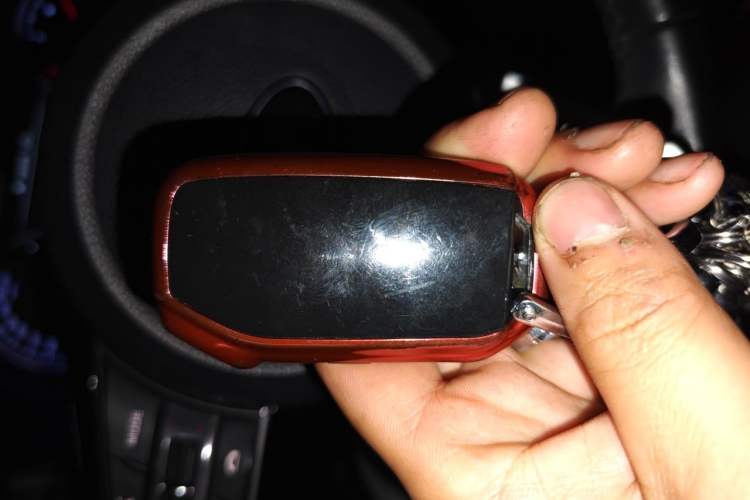 Used Kia Sportage R 2019 2.0L Automatic Smart Luxury Edition Vehicle Key