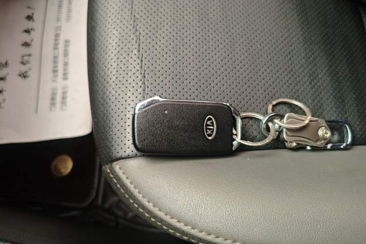 Used Kia Sportage R 2019 2.0L Automatic Smart Luxury Edition Vehicle Key