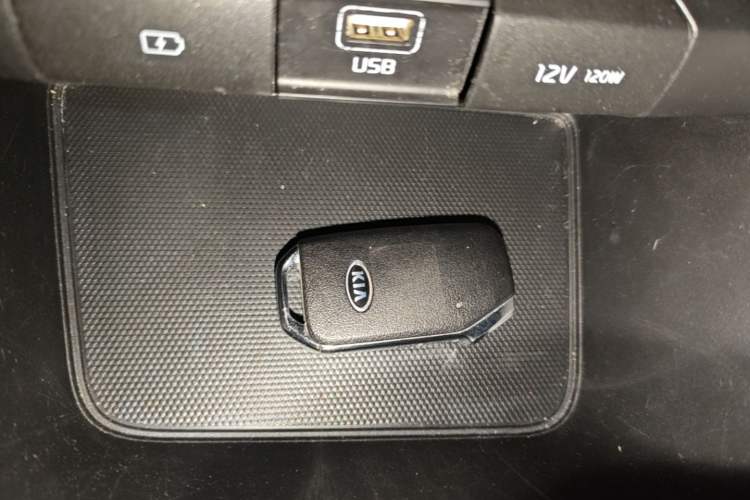 Used Kia Sportage R 2019 2.0L Automatic Smart Luxury Edition Vehicle Key