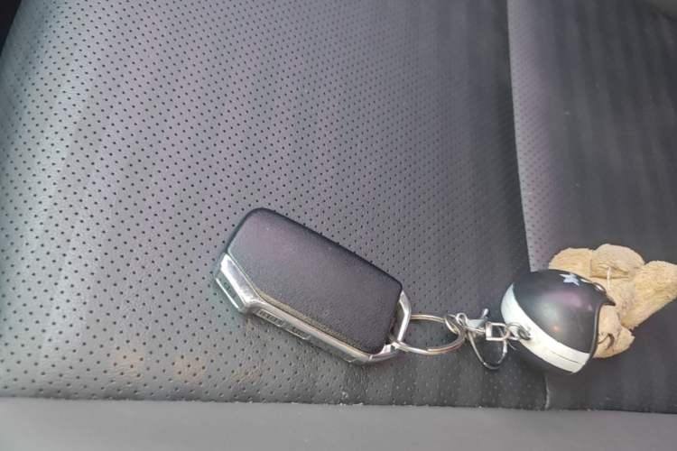 Used Kia Sportage R 2019 2.0L Automatic Smart Luxury Edition Vehicle Key