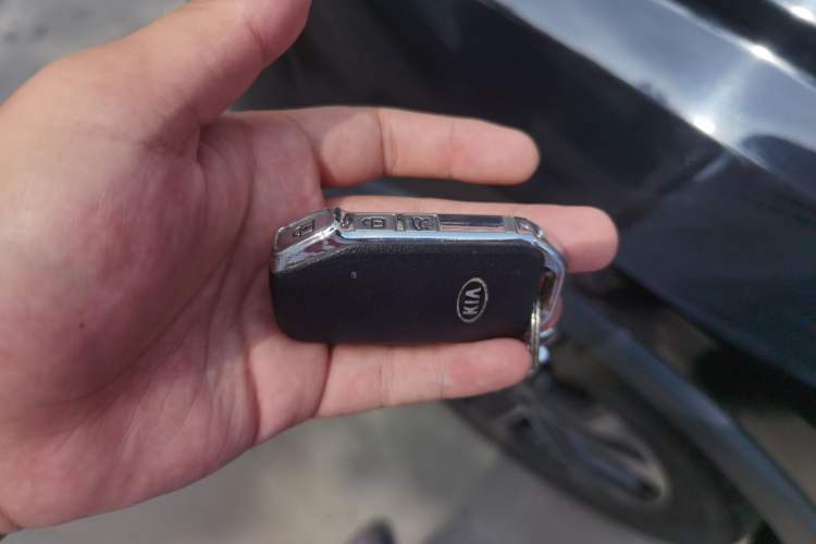 Used Kia Sportage R 2019 2.0L Automatic Smart Luxury Edition Vehicle Key
