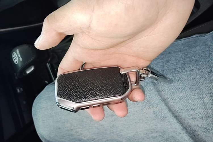 Used Kia Sportage R 2019 2.0L Automatic Smart Luxury Edition Vehicle Key