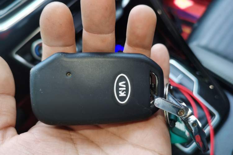 Used Kia Sportage R 2019 2.0L Automatic Smart Luxury Edition Vehicle Key