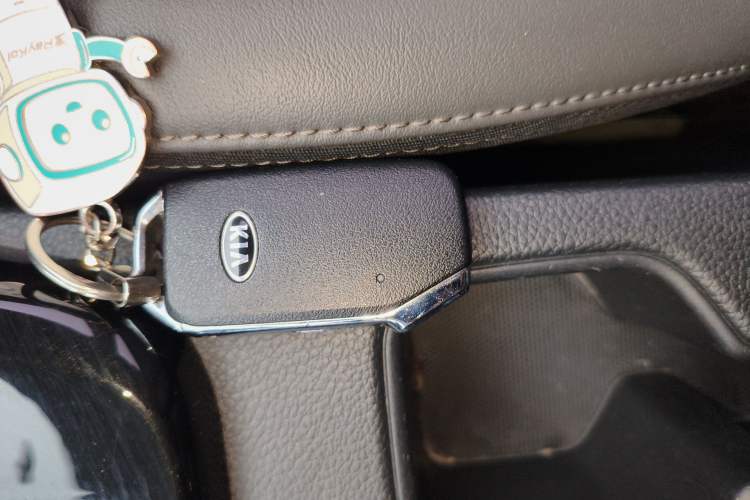 Used Kia Sportage R 2019 2.0L Automatic Smart Luxury Edition Vehicle Key
