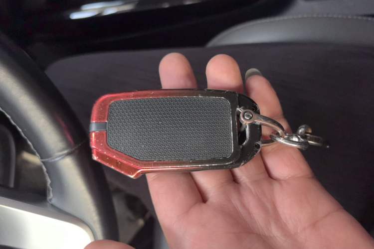 Used Kia Sportage R 2019 2.0L Automatic Smart Luxury Edition Vehicle Key