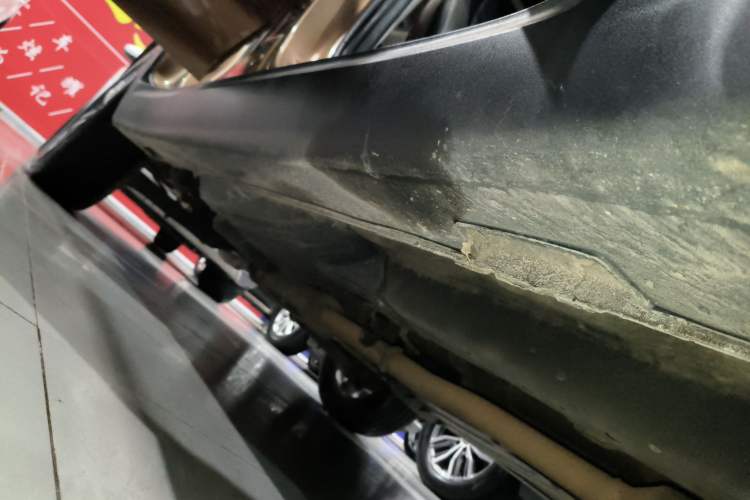 Used Kia Sportage R 2019 2.0L Automatic Smart Luxury Edition Right Side Sill