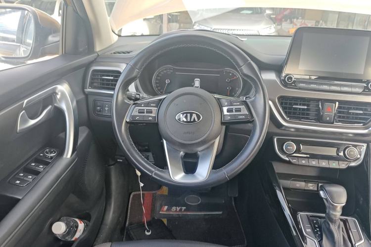 Used Kia Sportage R 2019 2.0L Automatic Smart Luxury Edition Steering Wheel