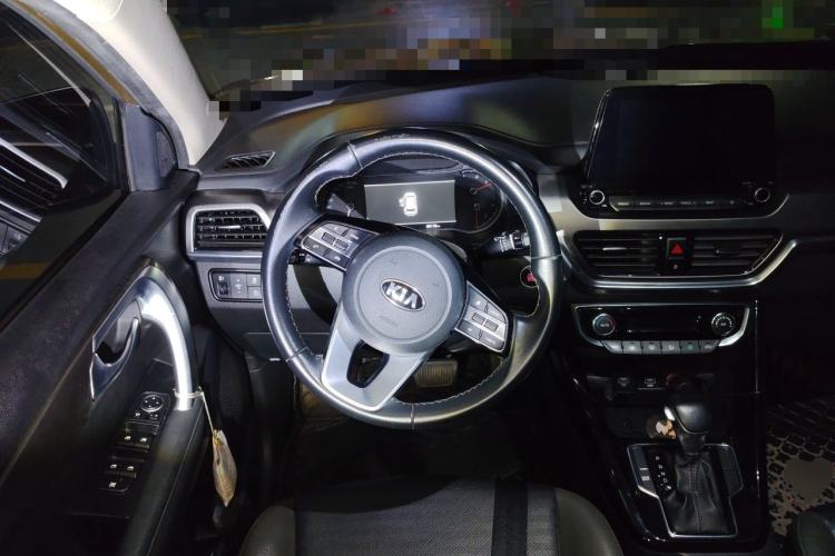 Used Kia Sportage R 2019 2.0L Automatic Smart Luxury Edition Steering Wheel