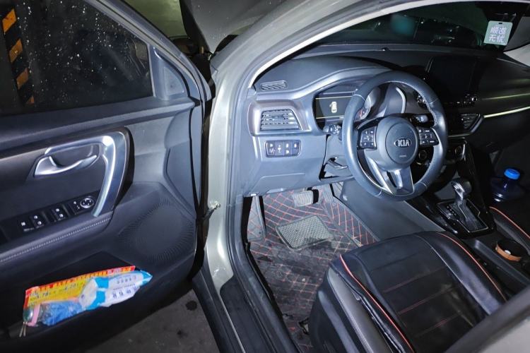 Used Kia Sportage R 2019 2.0L Automatic Smart Luxury Edition Driver Seat