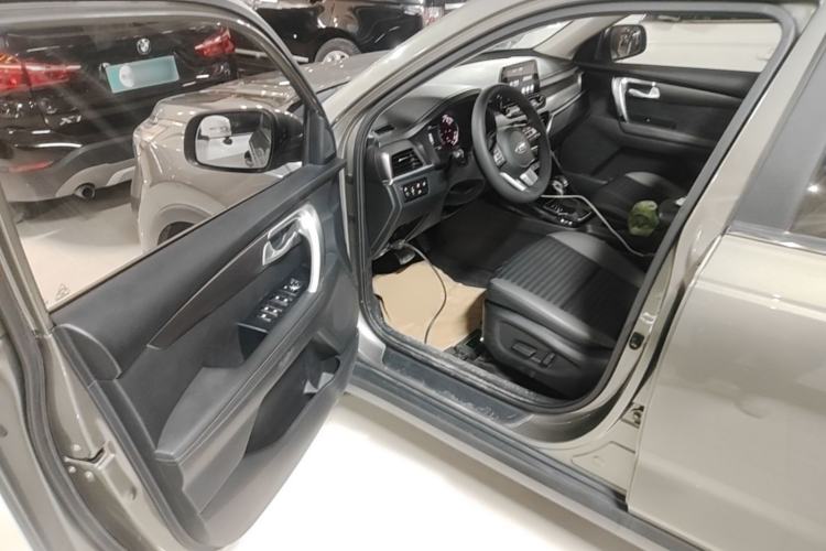 Used Kia Sportage R 2019 2.0L Automatic Smart Luxury Edition Driver Seat
