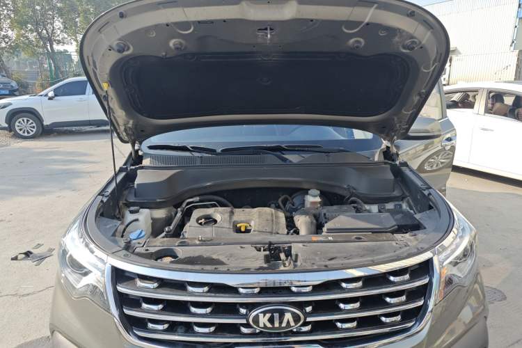 Used Kia Sportage R 2019 2.0L Automatic Smart Luxury Edition Engine Bay