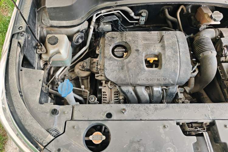 Used Kia Sportage R 2019 2.0L Automatic Smart Luxury Edition Engine Bay Right