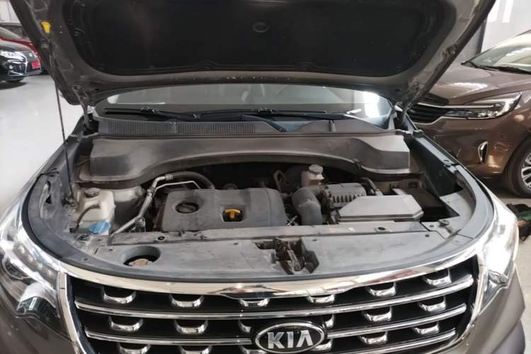 Used Kia Sportage R 2019 2.0L Automatic Smart Luxury Edition Engine Bay