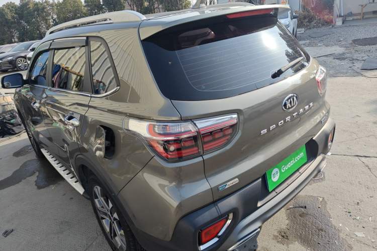 Used Kia Sportage R 2019 2.0L Automatic Smart Luxury Edition Exterior 3