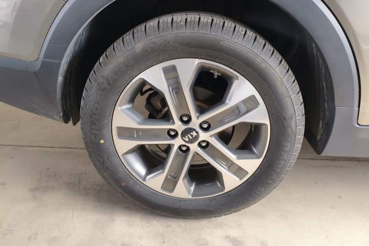 Used Kia Sportage R 2019 2.0L Automatic Smart Luxury Edition Exterior 5