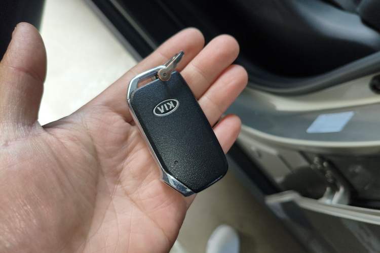 Used Kia Sportage R 2019 2.0L Automatic Smart Luxury Edition Interior 1