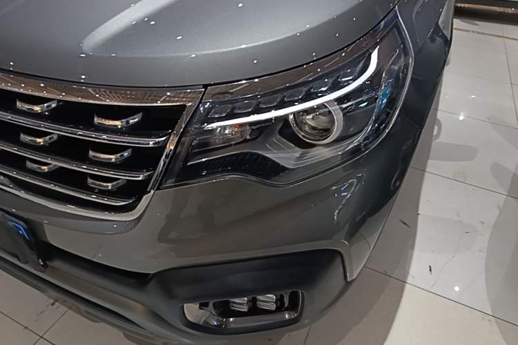 Used Kia Sportage R 2019 2.0L Automatic Smart Luxury Edition Left Front Headlight