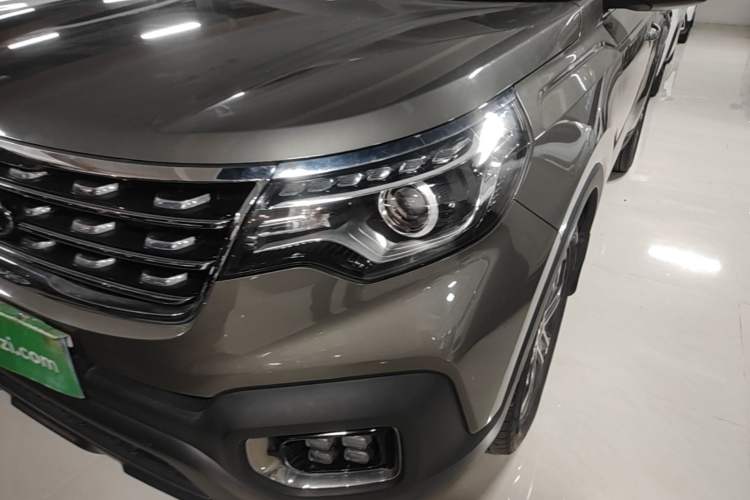 Used Kia Sportage R 2019 2.0L Automatic Smart Luxury Edition Left Front Headlight