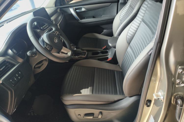 Used Kia Sportage R 2019 2.0L Automatic Smart Luxury Edition Left Front Seat