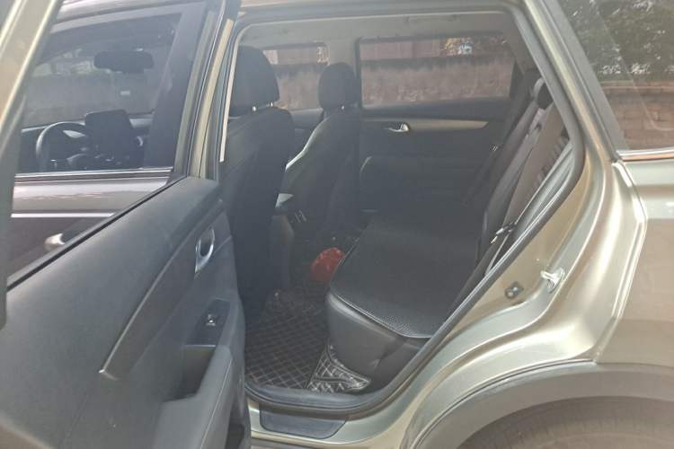 Used Kia Sportage R 2019 2.0L Automatic Smart Luxury Edition Left Rear Seat