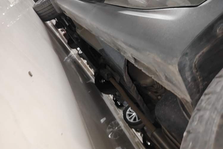 Used Kia Sportage R 2019 2.0L Automatic Smart Luxury Edition Left Side Sill