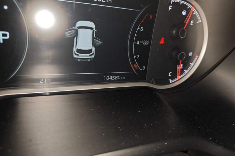 Used Kia Sportage R 2019 2.0L Automatic Smart Luxury Edition Odometer Close Up