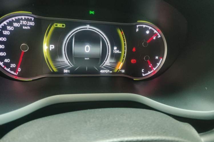 Used Kia Sportage R 2019 2.0L Automatic Smart Luxury Edition Odometer Close Up
