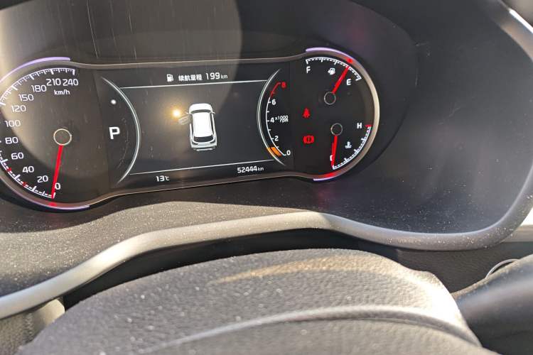 Used Kia Sportage R 2019 2.0L Automatic Smart Luxury Edition Odometer Close Up