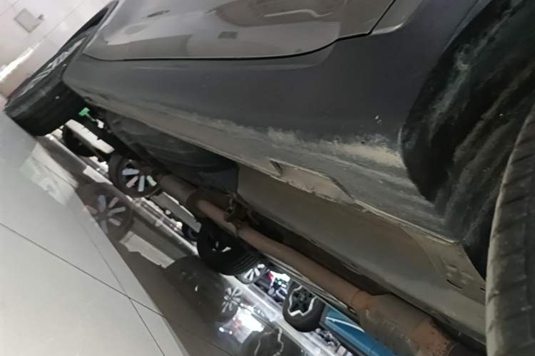 Used Kia Sportage R 2019 2.0L Automatic Smart Luxury Edition Right Side Sill