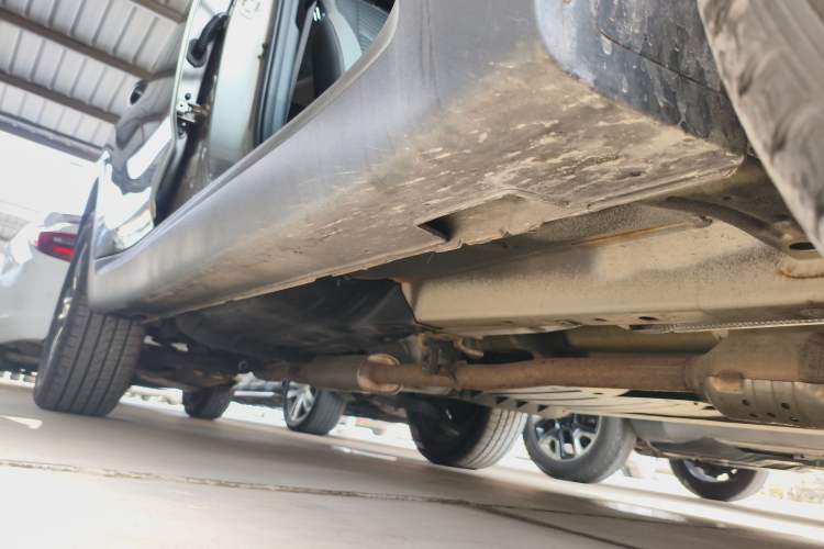 Used Kia Sportage R 2019 2.0L Automatic Smart Luxury Edition Right Side Sill