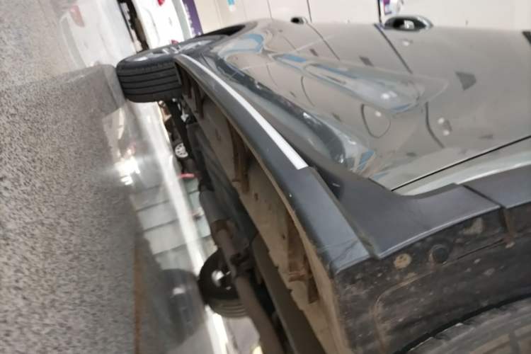 Used Kia Sportage R 2019 2.0L Automatic Smart Luxury Edition Right Side Sill