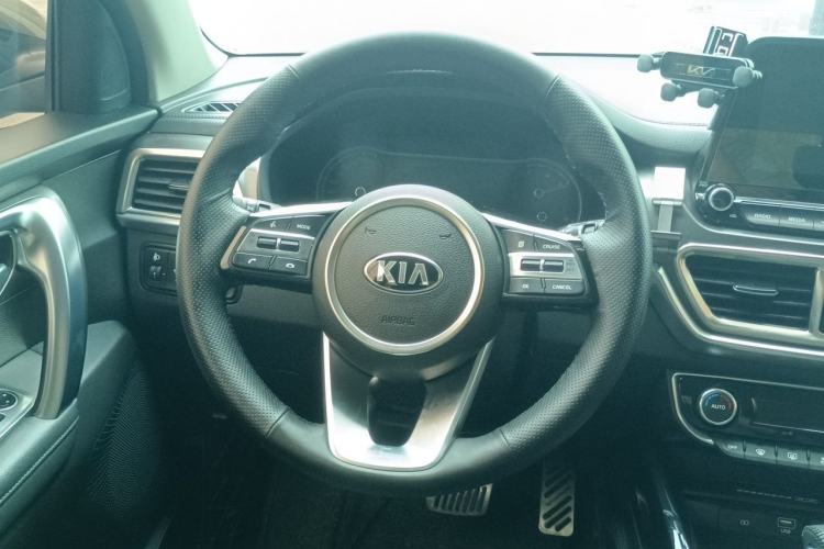Used Kia Sportage R 2019 2.0L Automatic Smart Luxury Edition Steering Wheel