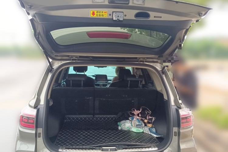 Used Kia Sportage R 2019 2.0L Automatic Smart Luxury Edition Trunk