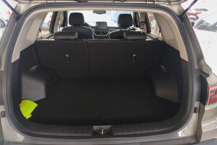 Used Kia Sportage R 2019 2.0L Automatic Smart Luxury Edition Trunk