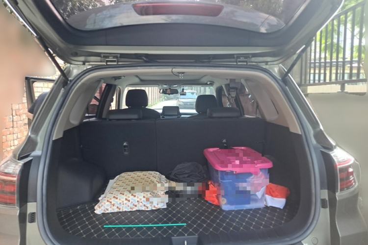 Used Kia Sportage R 2019 2.0L Automatic Smart Luxury Edition Trunk