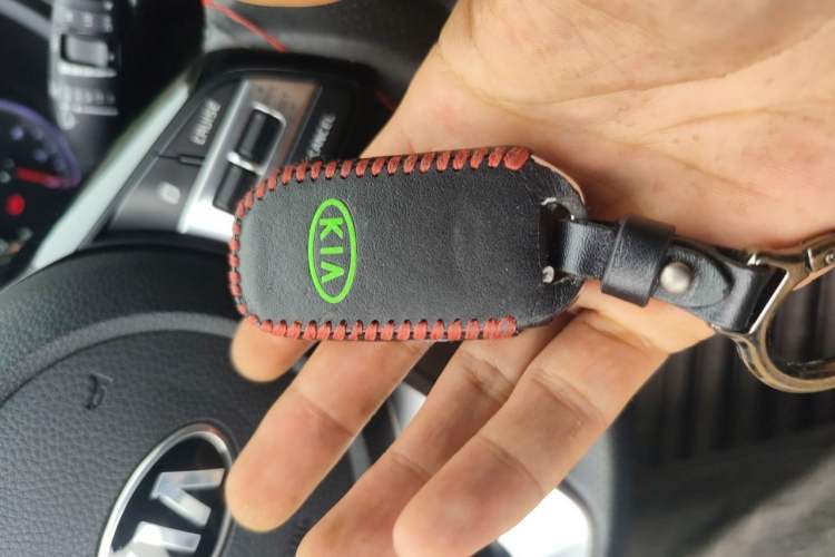 Used Kia Sportage R 2019 2.0L Automatic Smart Luxury Edition Vehicle Key