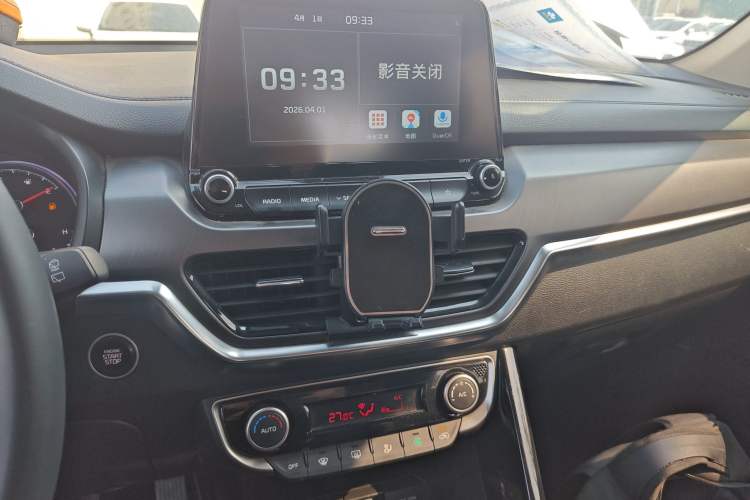 Used Kia Sportage R 2019 2.0L Automatic Smart Luxury Enhanced Edition Audio And AC Panel
