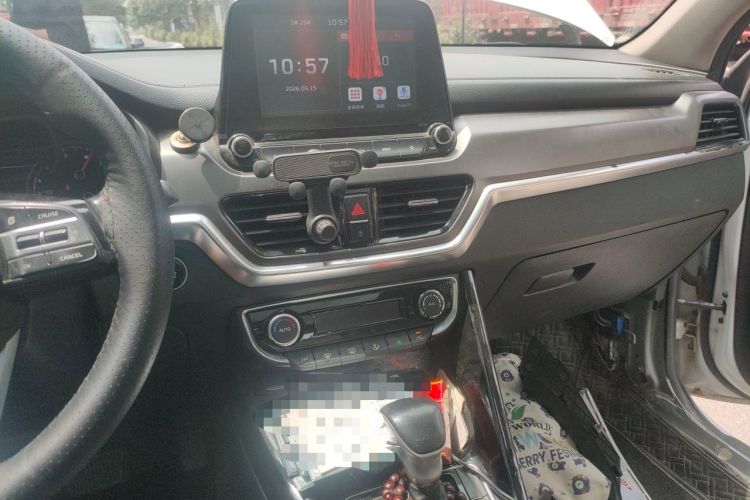 Used Kia Sportage R 2019 2.0L Automatic Smart Luxury Edition Audio And AC Panel
